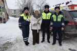 В Бавлинском районе прошла акция «Цветы для автоледи»